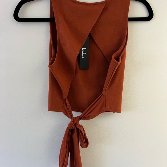 Lulu rust colored crop tank top with tie - Picture 3 of 3